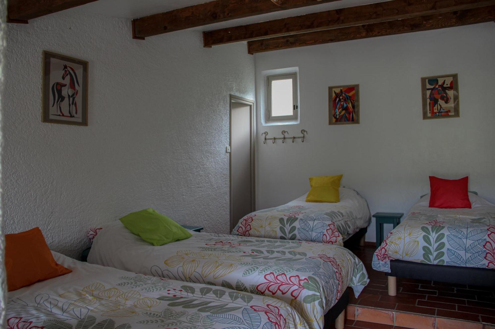 Les Ricoux Appartement Montfroc Buitenkant foto