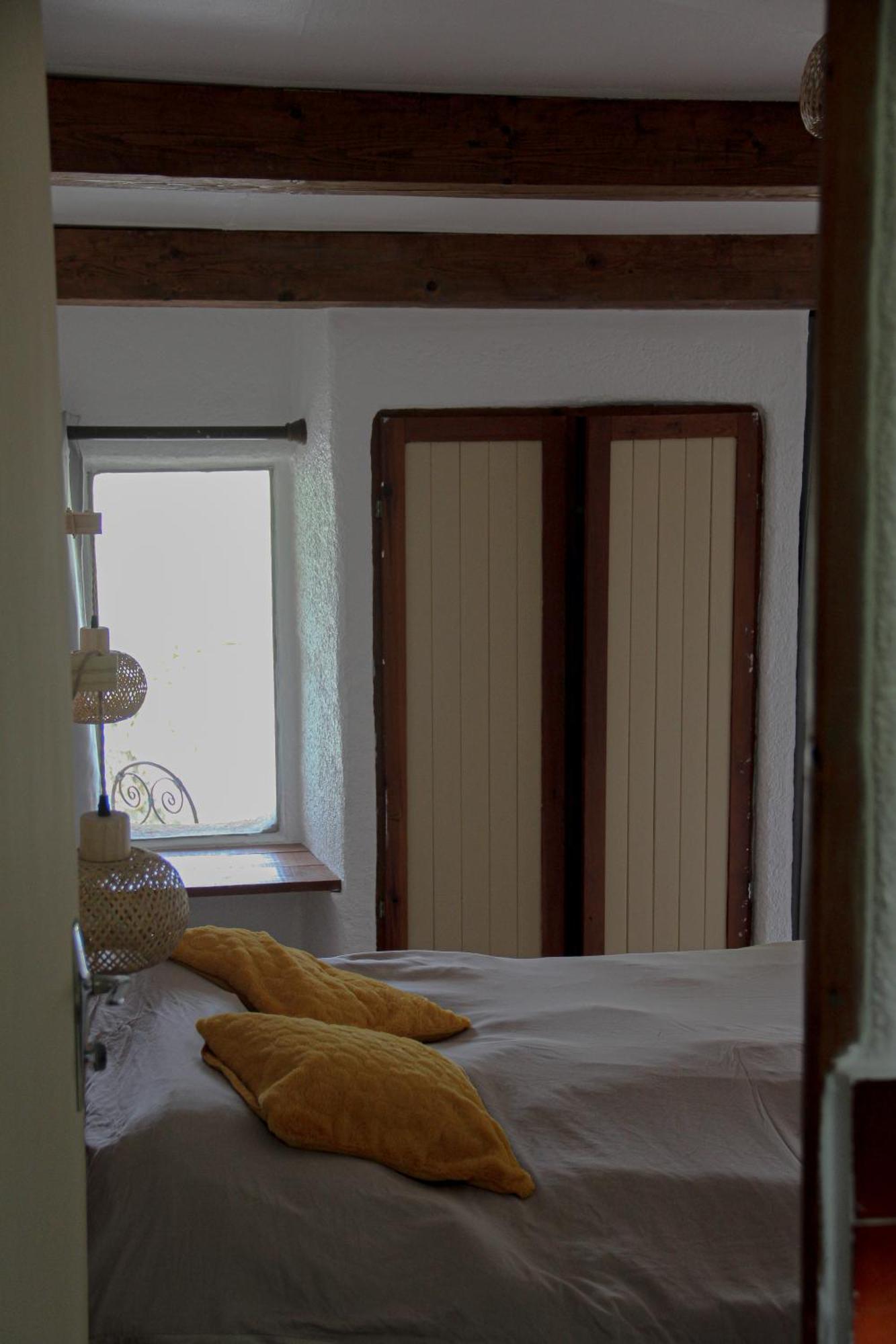 Les Ricoux Appartement Montfroc Buitenkant foto