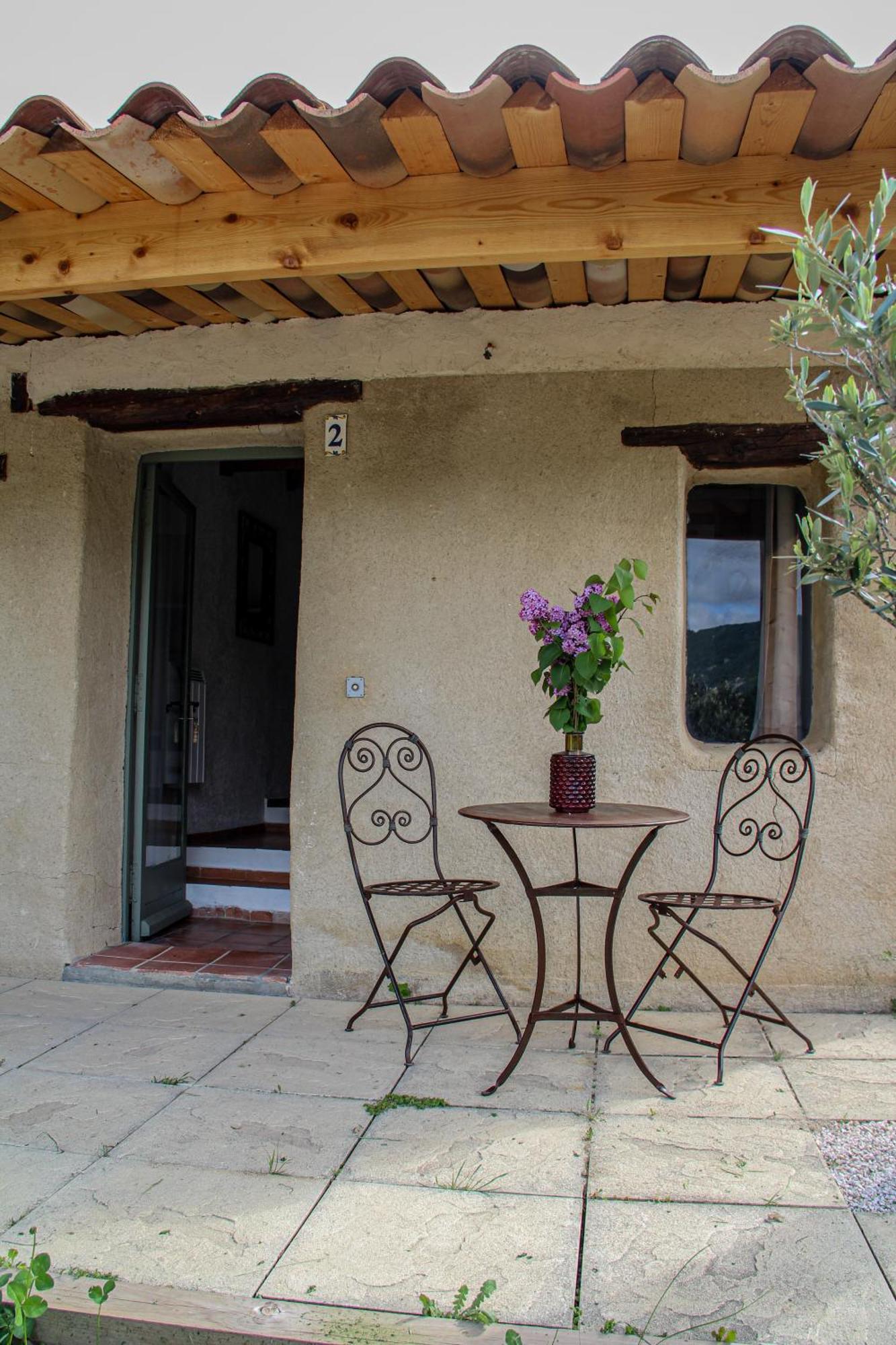 Les Ricoux Appartement Montfroc Buitenkant foto